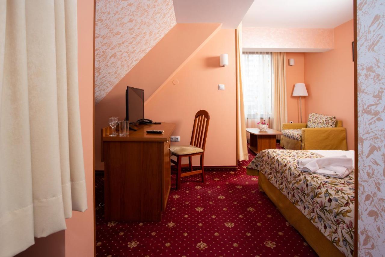 Contessa Hotel Sjumen Eksteriør billede