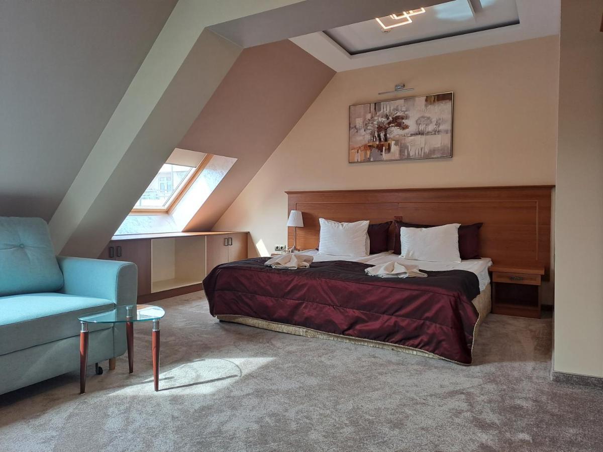Contessa Hotel Sjumen Eksteriør billede
